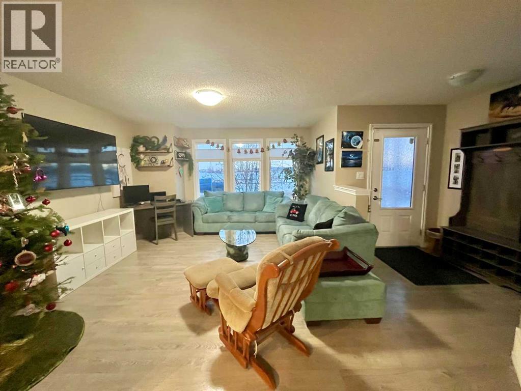 9340 211 Street Nw, Edmonton, Alberta  T6R 1P5 - Photo 7 - A2275653