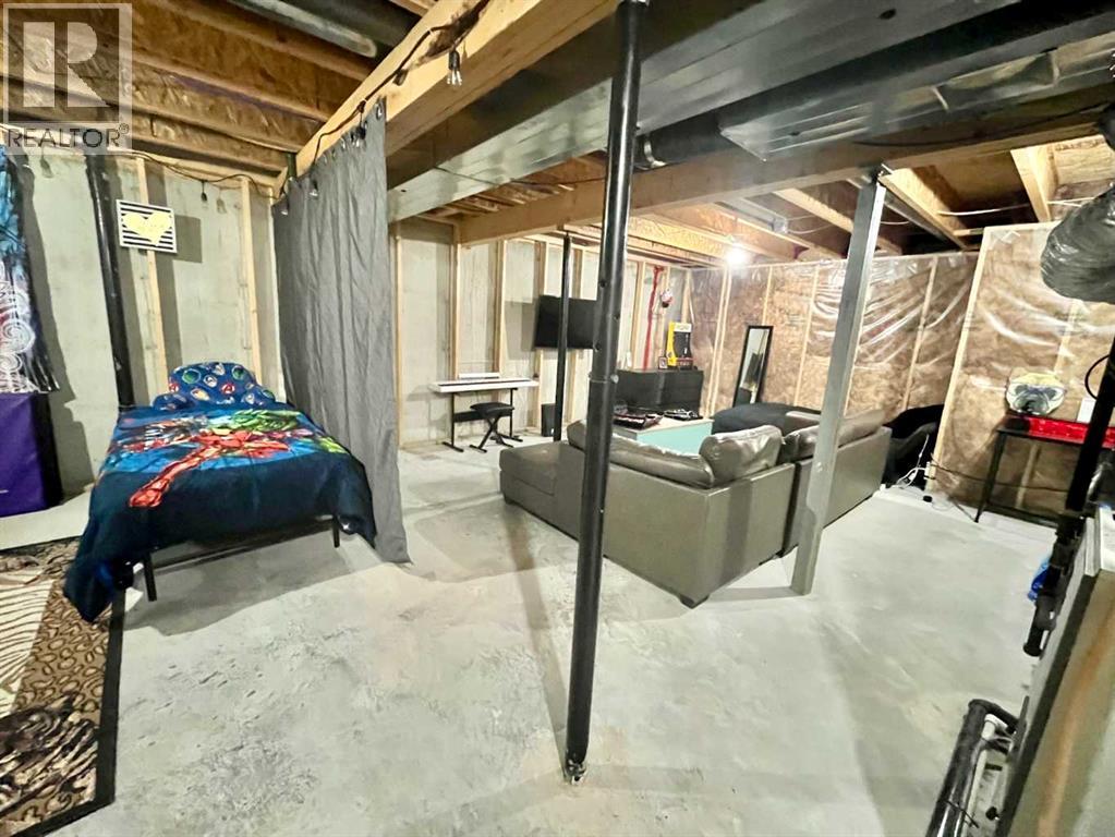 9340 211 Street Nw, Edmonton, Alberta  T6R 1P5 - Photo 35 - A2275653