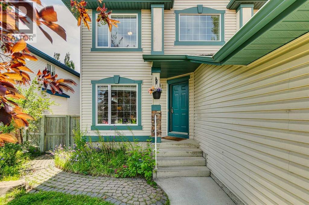 214 Springmere Close, Chestermere, Alberta  T1X 1K1 - Photo 3 - A2268434