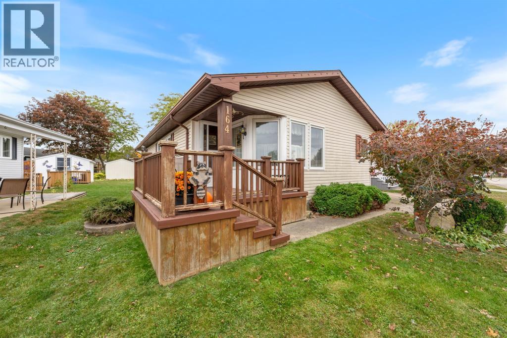 1940 London Line Unit# 164, Sarnia, Ontario  N7W 1B5 - Photo 1 - 25030975