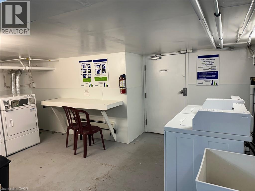 58 Madison Avenue N, Kitchener, Ontario  N2H 2Z6 - Photo 6 - 40731112