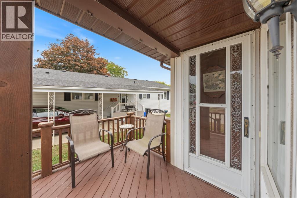 1940 London Line Unit# 164, Sarnia, Ontario  N7W 1B5 - Photo 5 - 25030975