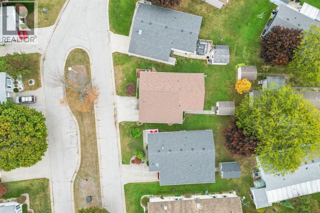 1940 London Line Unit# 164, Sarnia, Ontario  N7W 1B5 - Photo 37 - 25030975