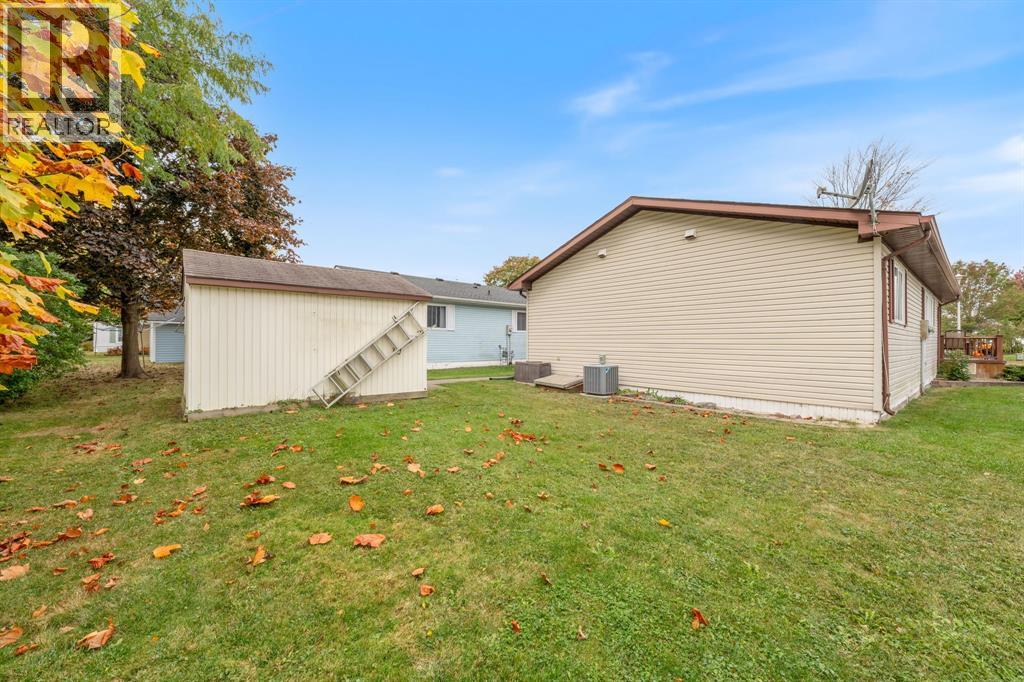 1940 London Line Unit# 164, Sarnia, Ontario  N7W 1B5 - Photo 7 - 25030975