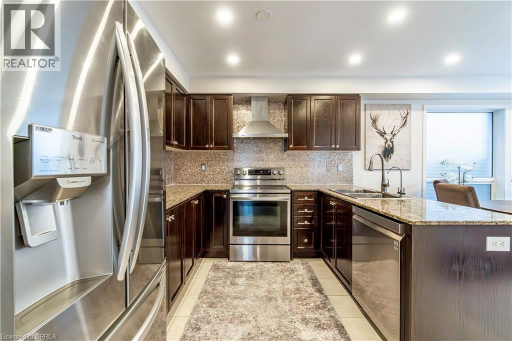 241 Thomas Avenue, Brantford, Ontario  N3S 0E1 - Photo 10 - 40794255