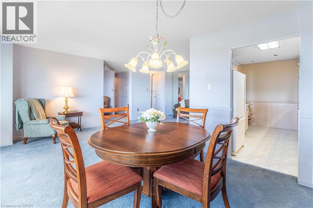 2055 Upper Middle Road Unit# 805, Burlington, Ontario  L7P 3P4 - Photo 11 - 40757237