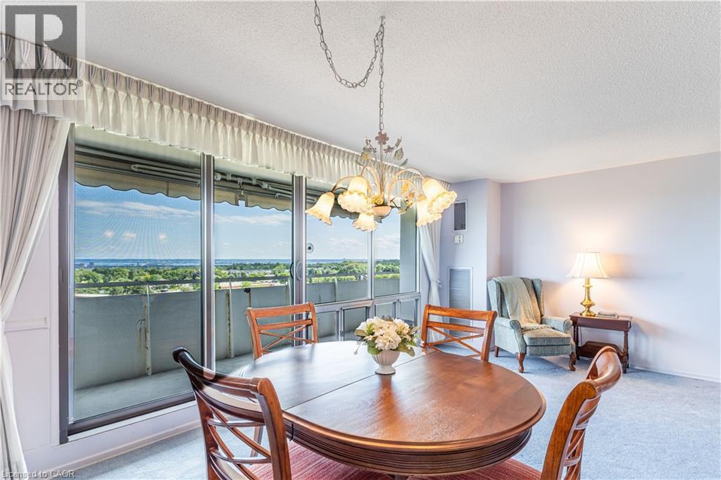 2055 Upper Middle Road Unit# 805, Burlington, Ontario  L7P 3P4 - Photo 12 - 40757237