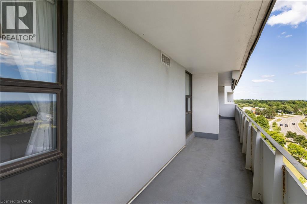 2055 Upper Middle Road Unit# 805, Burlington, Ontario  L7P 3P4 - Photo 27 - 40757237