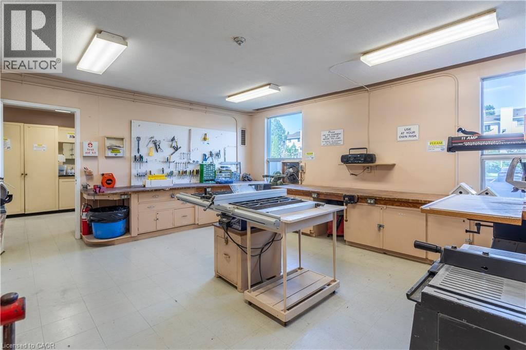 2055 Upper Middle Road Unit# 805, Burlington, Ontario  L7P 3P4 - Photo 33 - 40757237