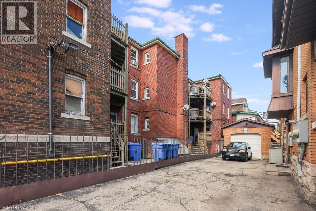 109 Balsam Avenue S, Hamilton, Ontario  L8M 3B2 - Photo 4 - 40779094