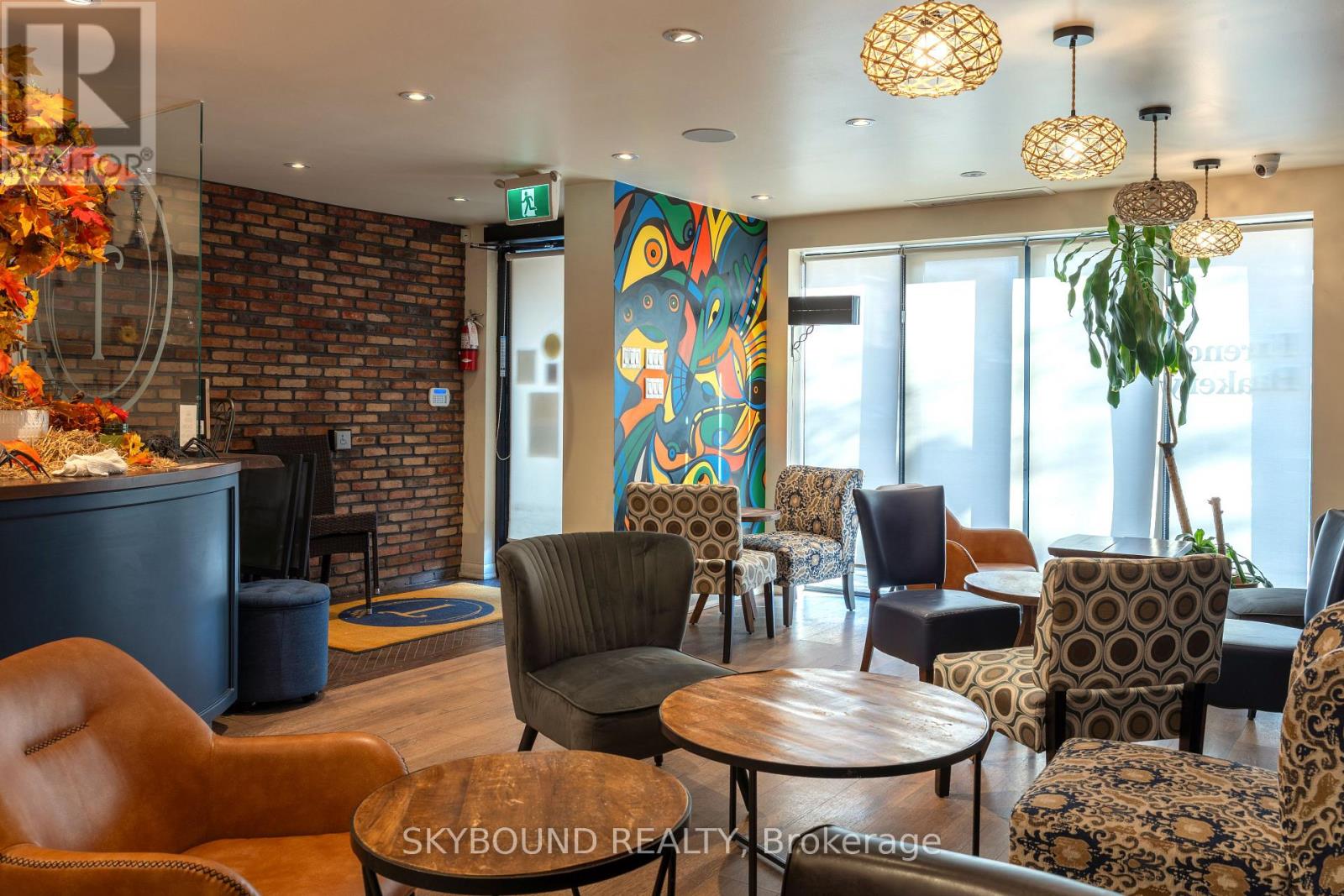 Retail Unit - 1116 Eglinton Avenue W, Toronto, Ontario  M6C 2E2 - Photo 17 - C12642224