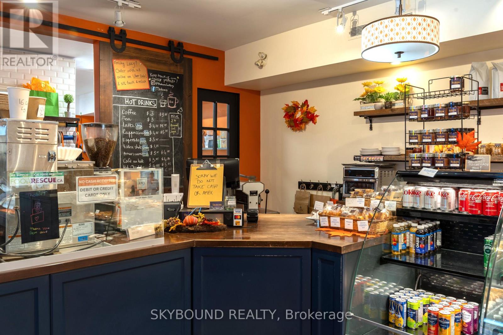 Retail Unit - 1116 Eglinton Avenue W, Toronto, Ontario  M6C 2E2 - Photo 4 - C12642224