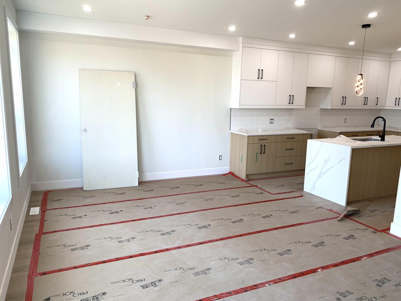 8548 Dunbar Way, Mission, British Columbia  V4S 0A7 - Photo 7 - R3069511