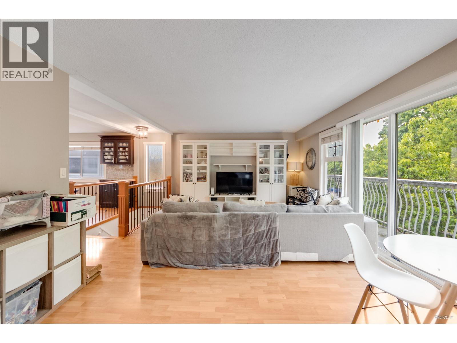 7396 Sherbrooke Street, Vancouver, British Columbia  V5X 4E4 - Photo 9 - R3051392