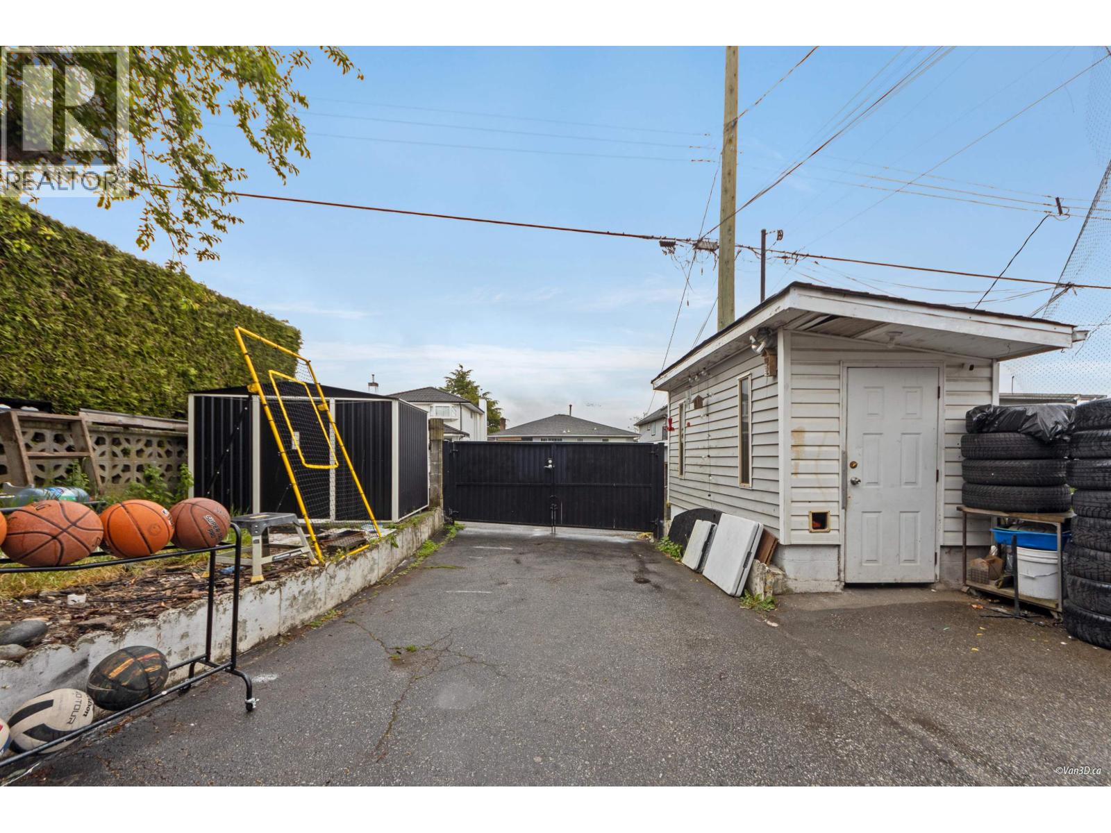 7396 Sherbrooke Street, Vancouver, British Columbia  V5X 4E4 - Photo 35 - R3051392