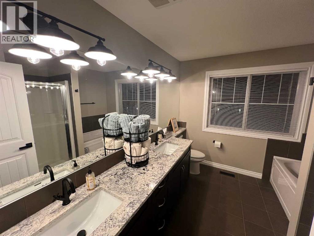 2117 Reunion Boulevard Nw, Airdrie, Alberta  T4B 0J2 - Photo 21 - A2275450