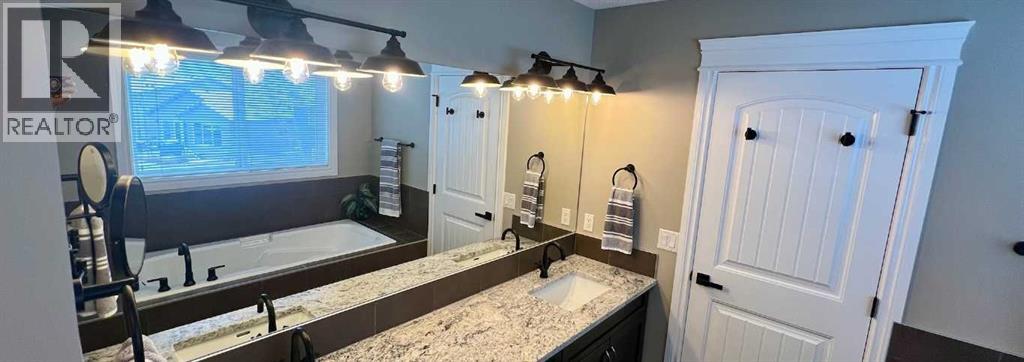 2117 Reunion Boulevard Nw, Airdrie, Alberta  T4B 0J2 - Photo 49 - A2275450