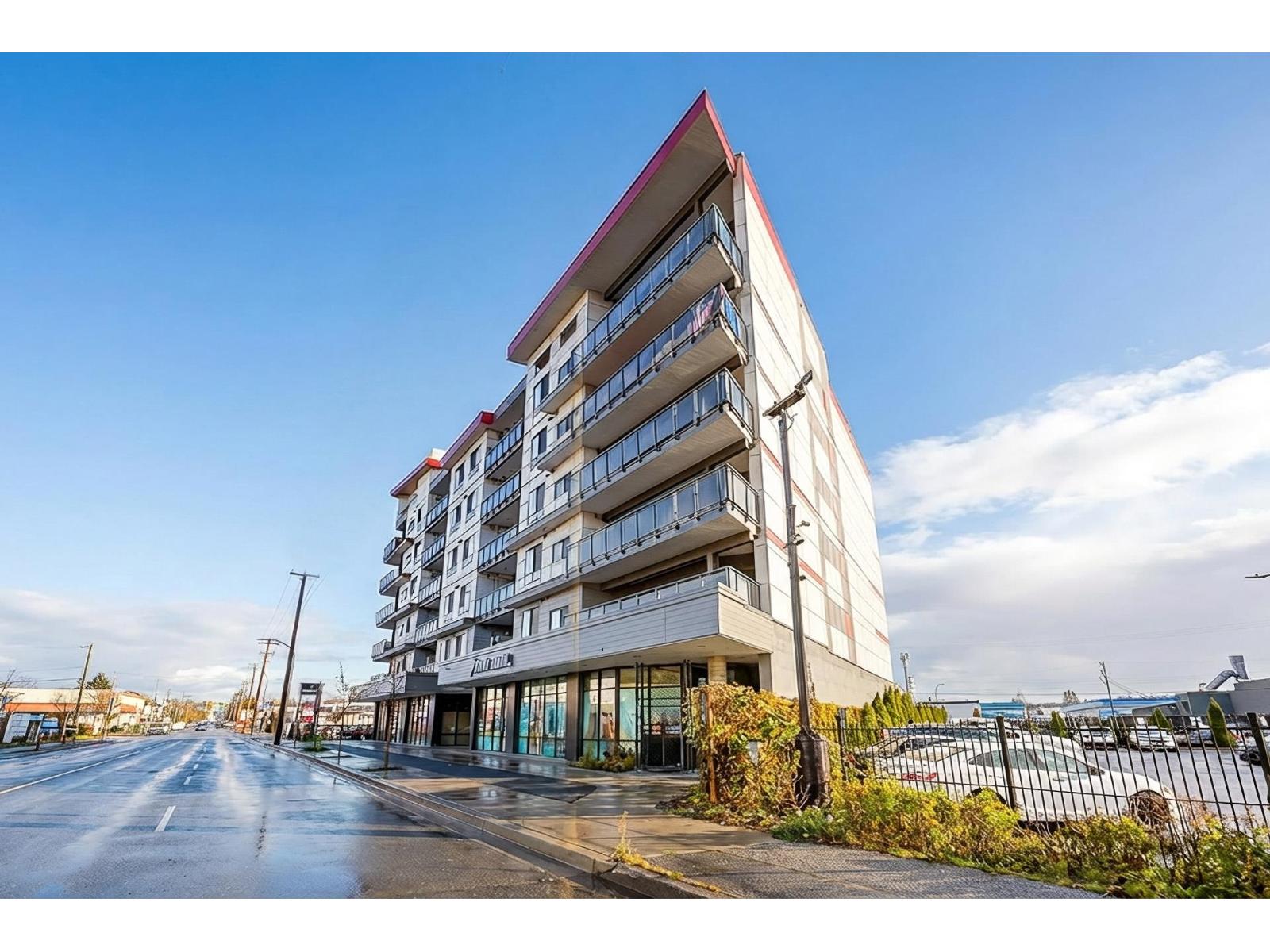 214 20061 Fraser Highway, Langley, British Columbia  V3A 0R4 - Photo 2 - R3073780