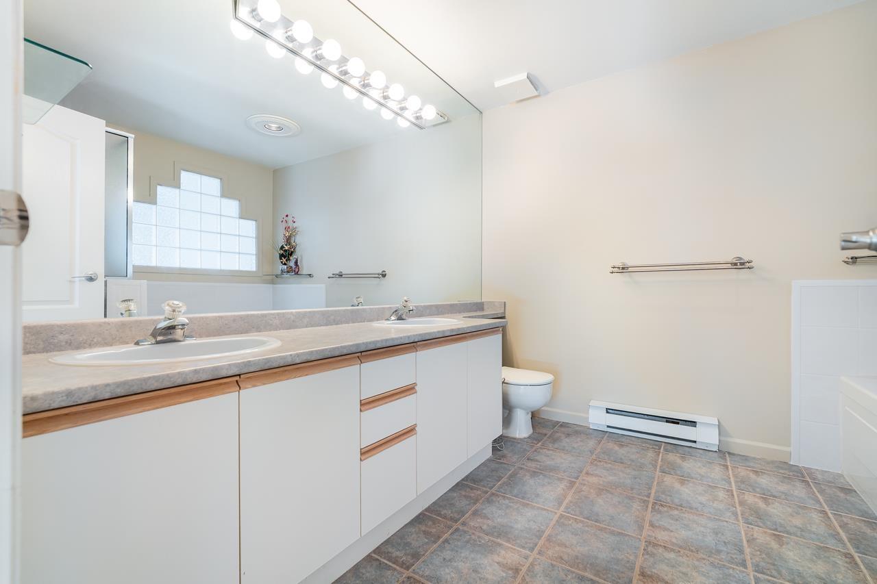 29 15840 84th Avenue, Surrey, British Columbia  V3S 8J9 - Photo 24 - R3074211