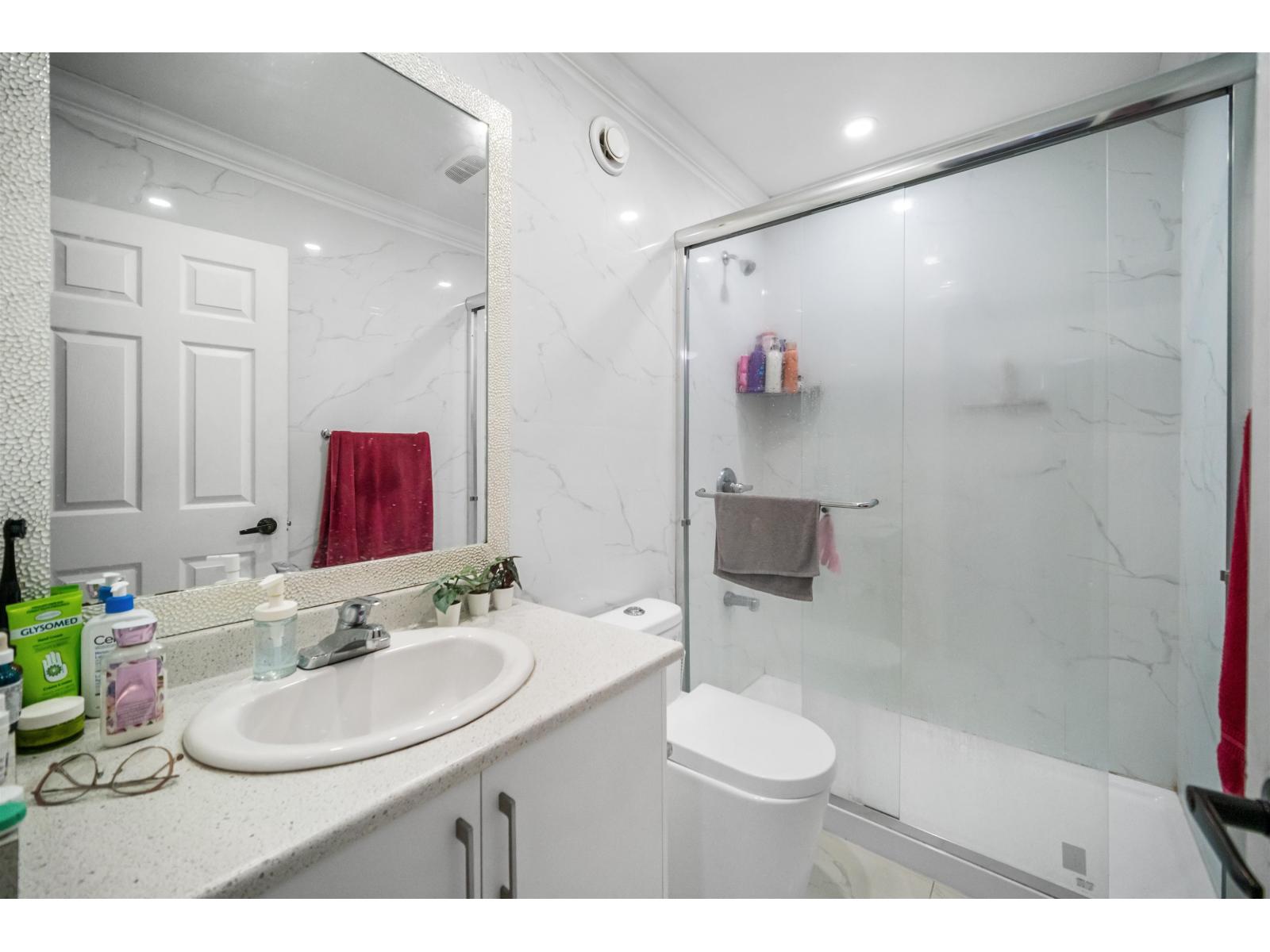 8873 143a Street, Surrey, British Columbia  V3V 7P7 - Photo 11 - R3074520