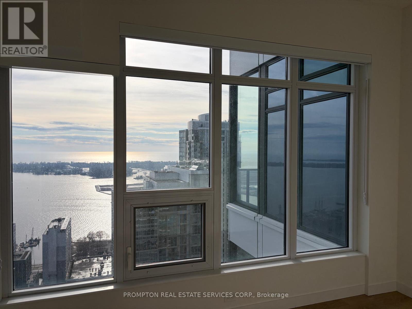 4802 - 1 Concord Cityplace Way, Toronto, Ontario  M5V 0X3 - Photo 15 - C12642270