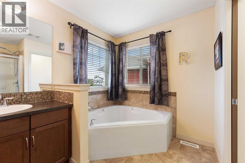 7 Westridge Green, Okotoks, Alberta  T1S 0J9 - Photo 27 - A2249328