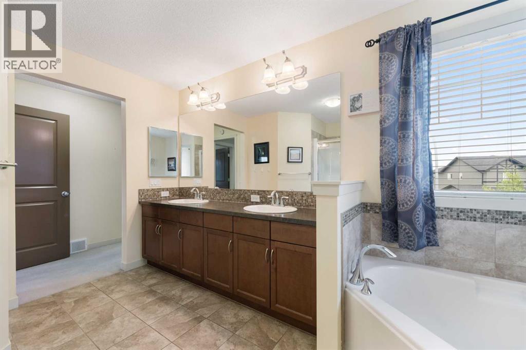 7 Westridge Green, Okotoks, Alberta  T1S 0J9 - Photo 28 - A2249328