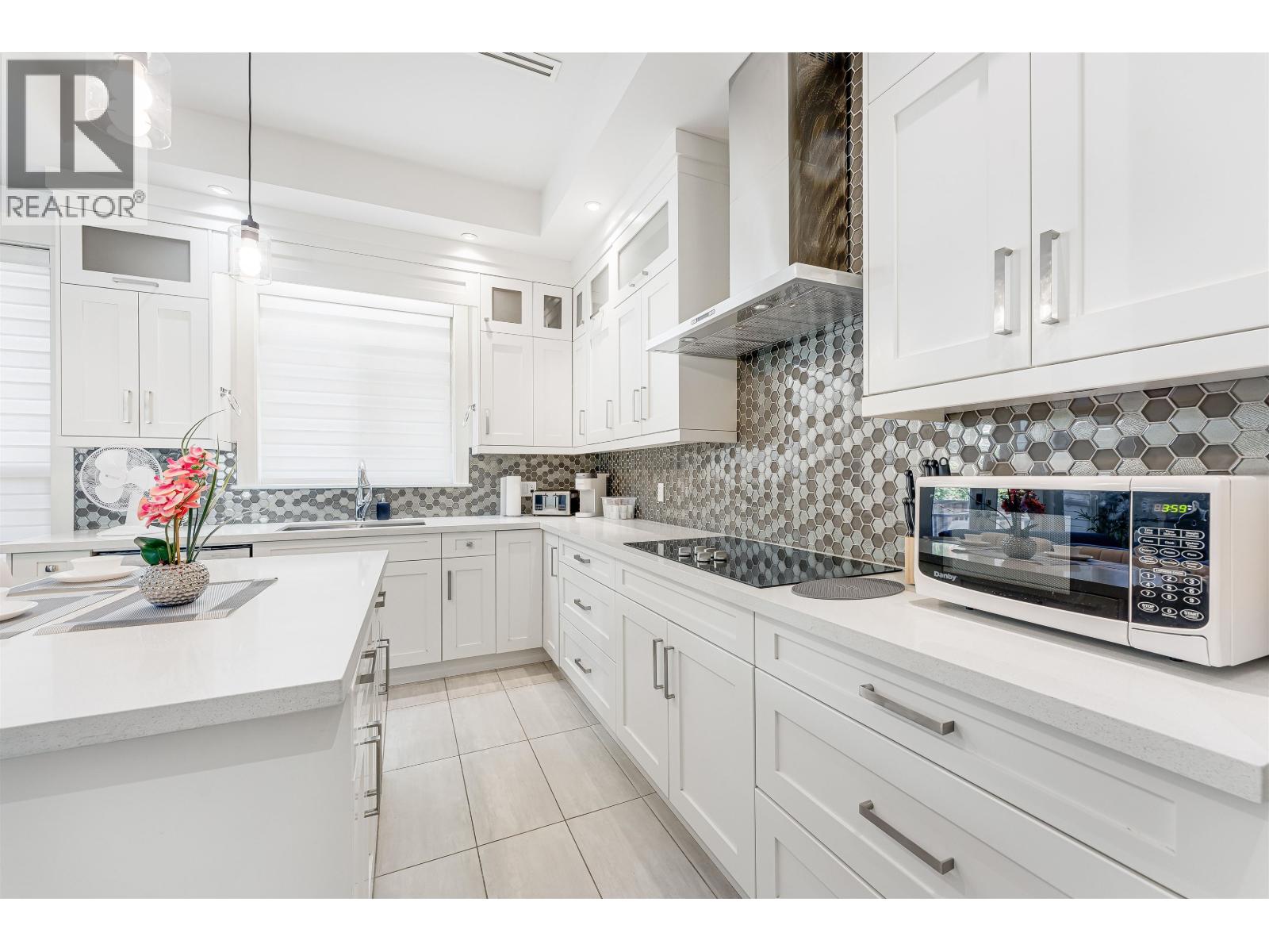 7380 Ontario Street, Vancouver, British Columbia  V5X 3B8 - Photo 16 - R3070361