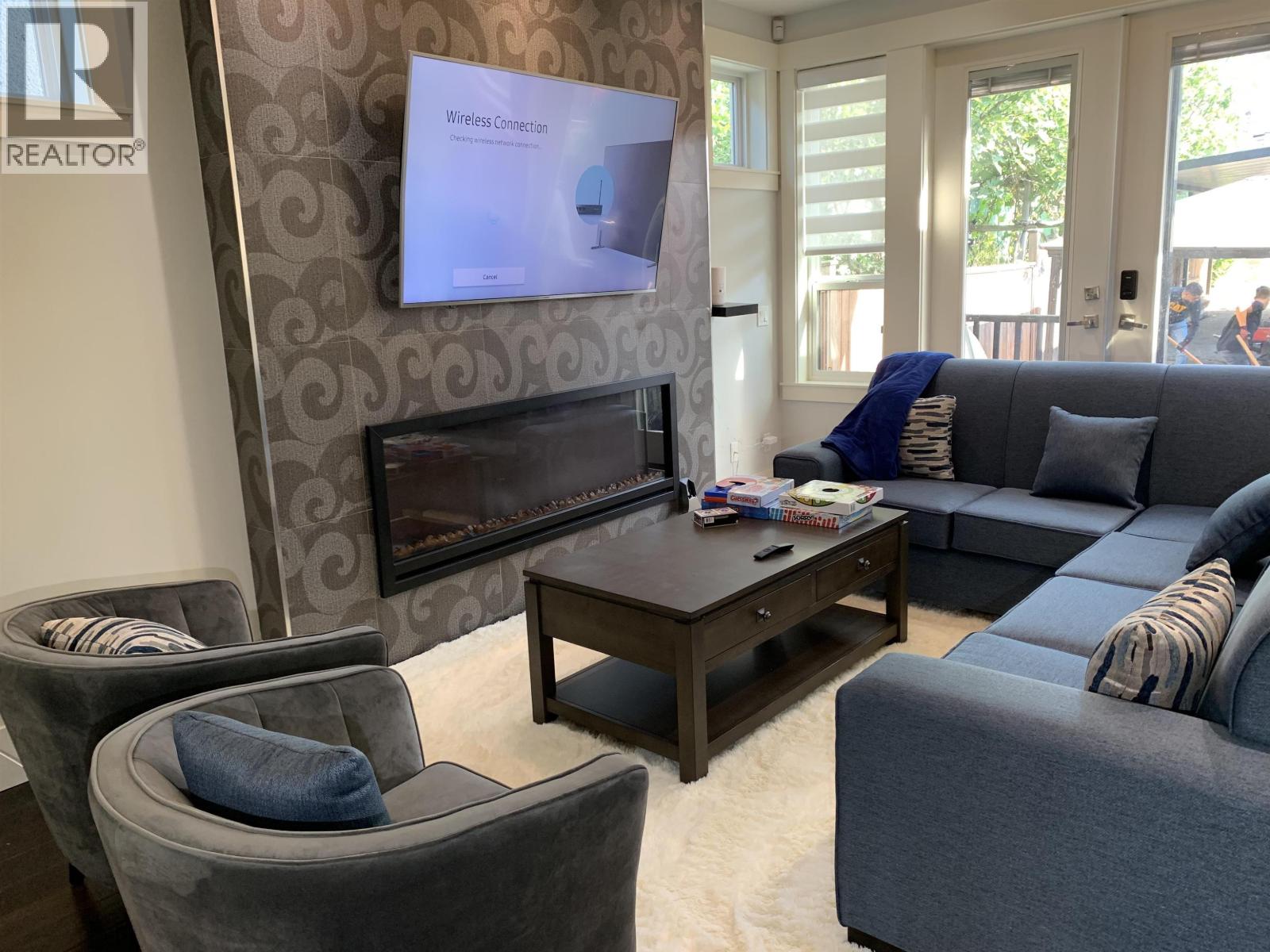 7380 Ontario Street, Vancouver, British Columbia  V5X 3B8 - Photo 8 - R3070361