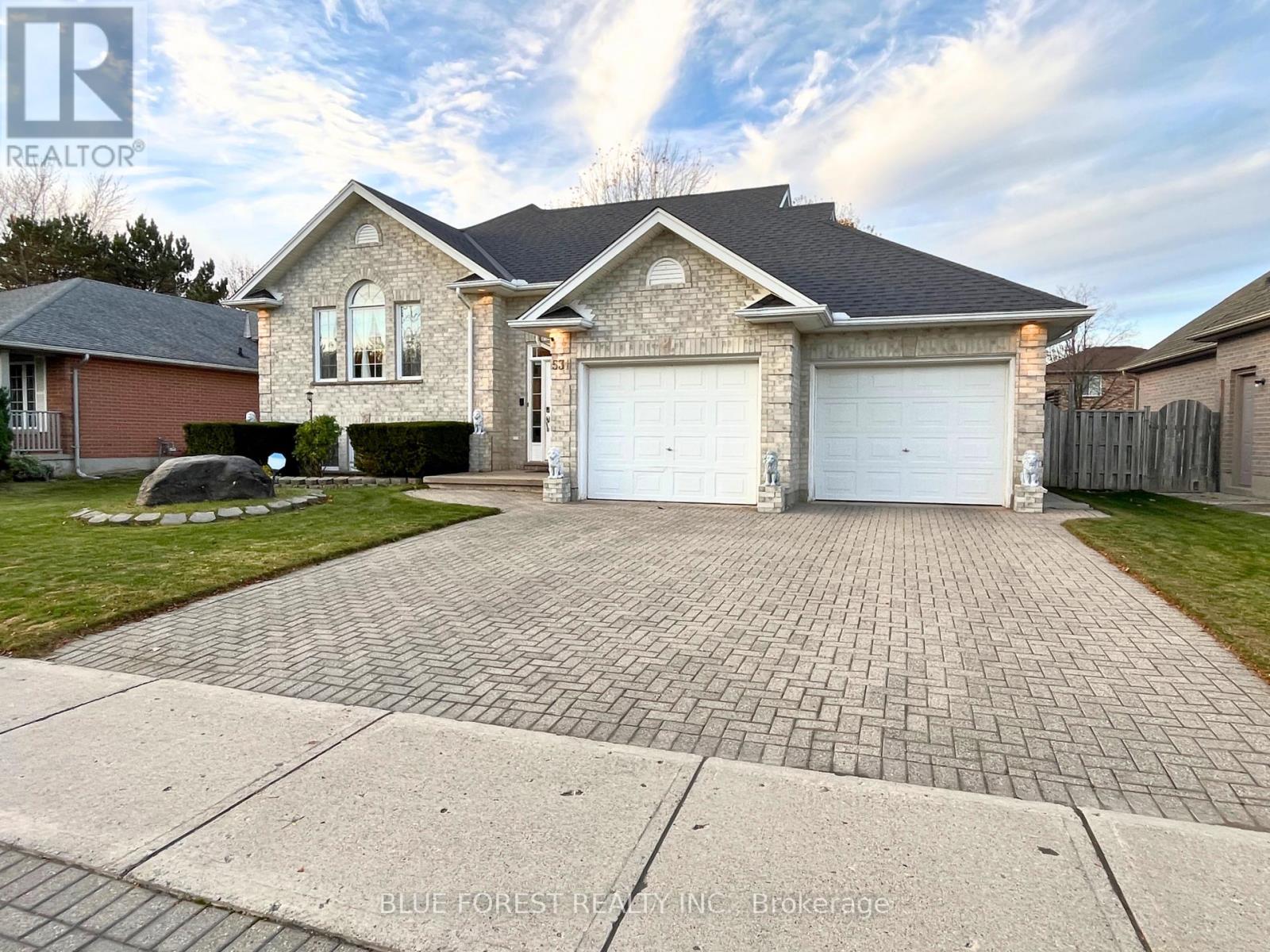531 Ambleside Drive, London North, Ontario  N6G 4Y9 - Photo 2 - X12642300