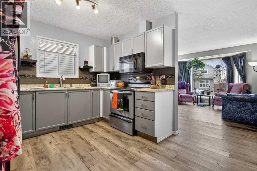 20 Martinview Road Ne, Calgary, Alberta  T3J 2X8 - Photo 8 - A2269965