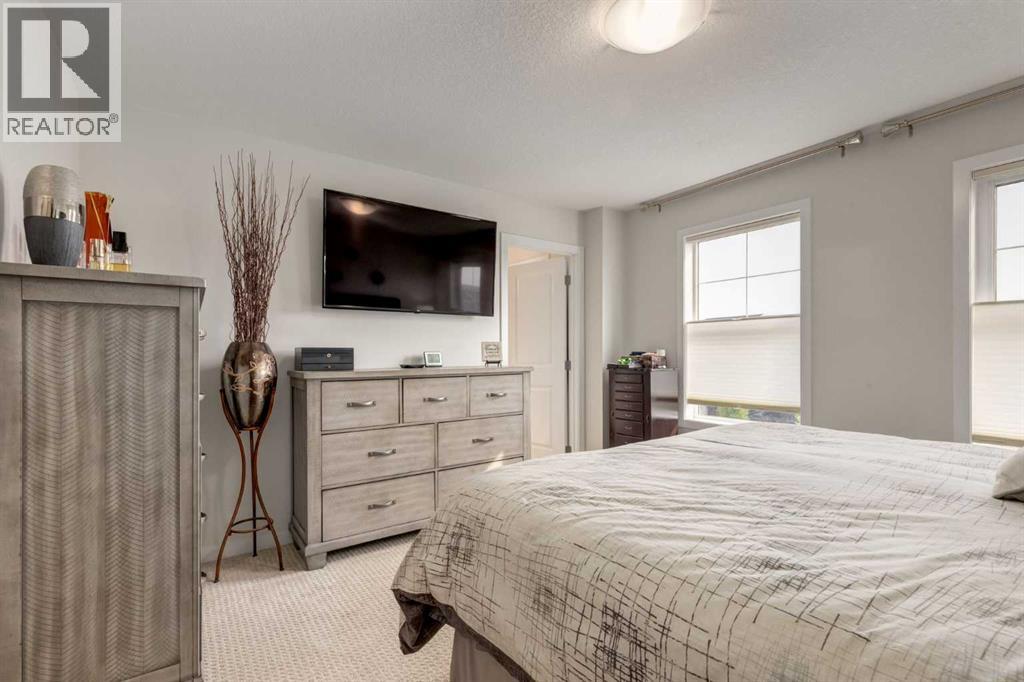 165 Sundown Road, Cochrane, Alberta T4C 2M5 - Photo 16 - A2273372