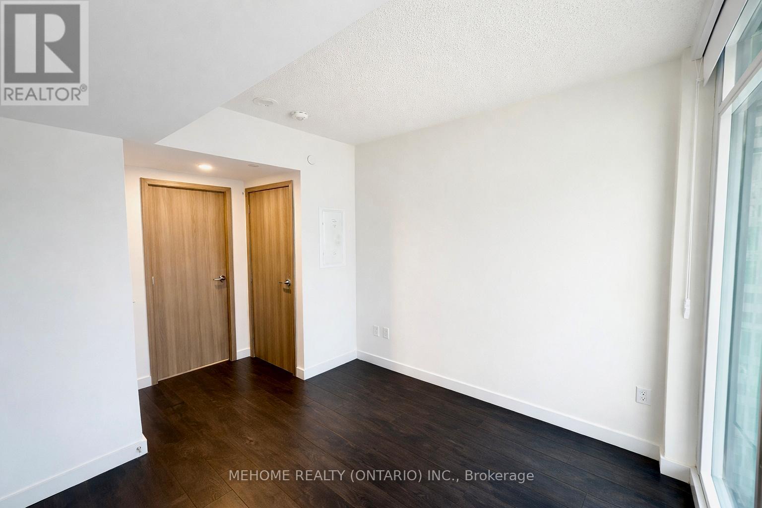 1712 - 3 Concord Cityplace Way, Toronto, Ontario  M5V 0X4 - Photo 10 - C12642282