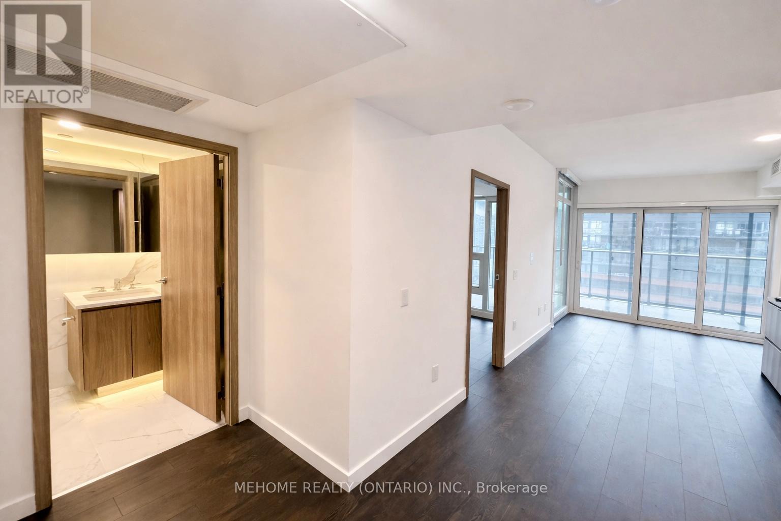 1712 - 3 Concord Cityplace Way, Toronto, Ontario  M5V 0X4 - Photo 13 - C12642282