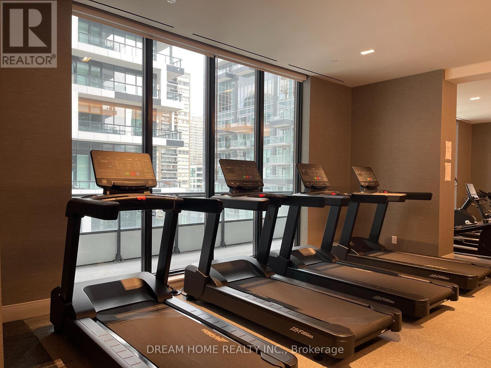 1502 - 65 Broadway Avenue, Toronto, Ontario  M4P 1T9 - Photo 17 - C12642290