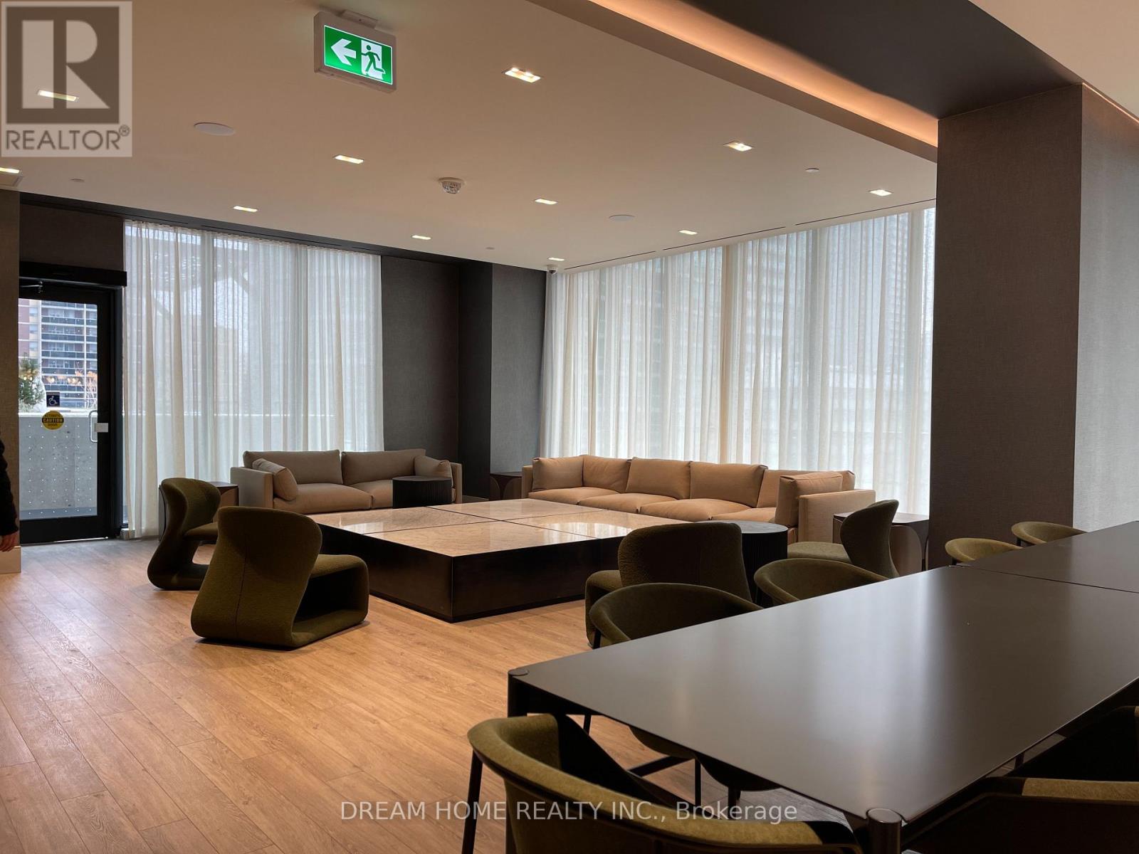 1502 - 65 Broadway Avenue, Toronto, Ontario  M4P 1T9 - Photo 18 - C12642290