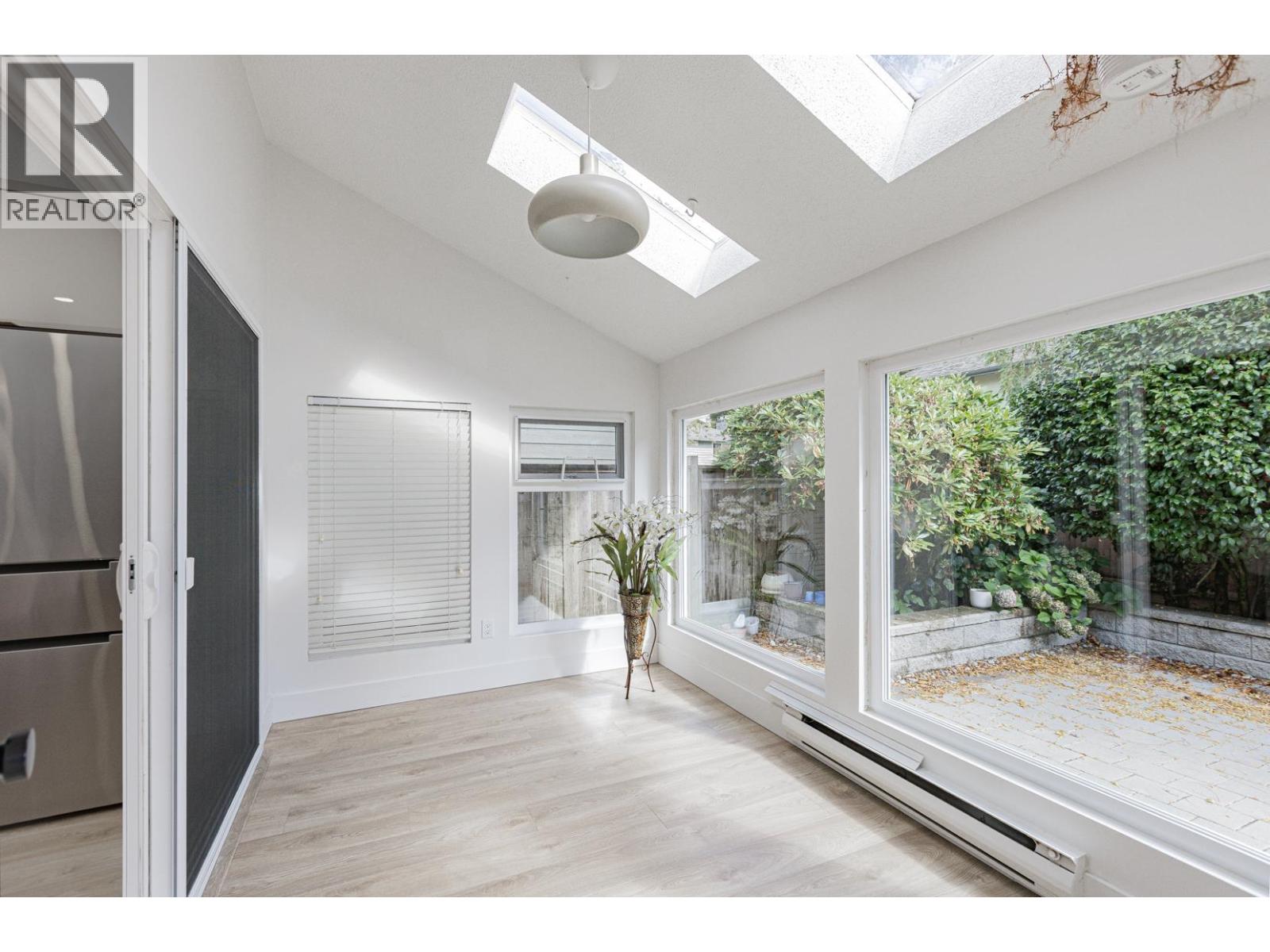 6220 Garnet Drive, Richmond, British Columbia  V7C 5B5 - Photo 11 - R3054622