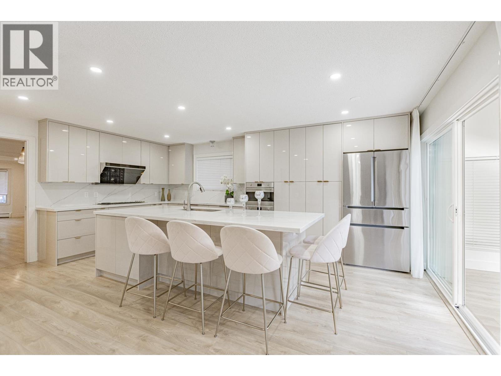 6220 Garnet Drive, Richmond, British Columbia  V7C 5B5 - Photo 5 - R3054622