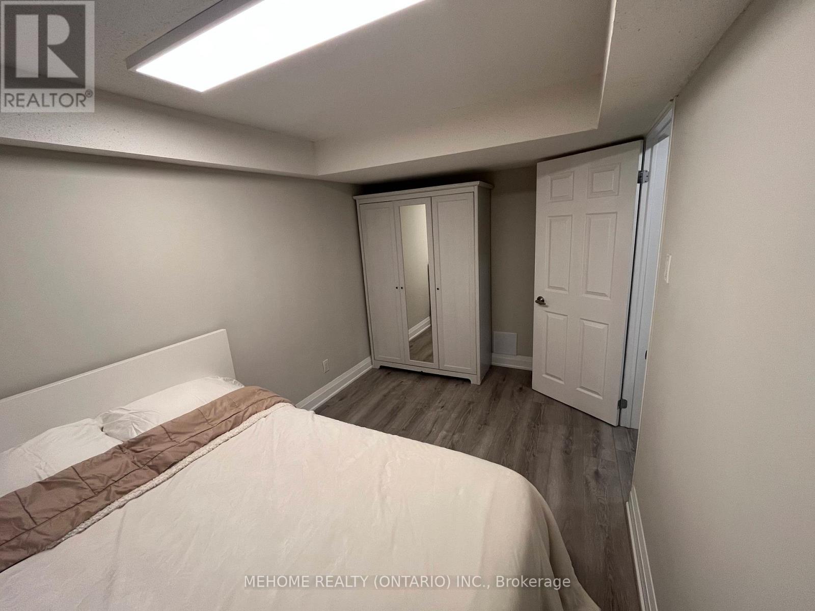 73 Janesville Road, Vaughan, Ontario  L4J 7A1 - Photo 2 - N12642288