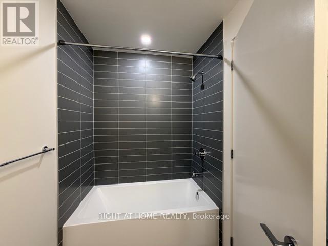 1505 - 3071 Trafalgar Road, Oakville, Ontario  L6H 8C6 - Photo 23 - W12642280