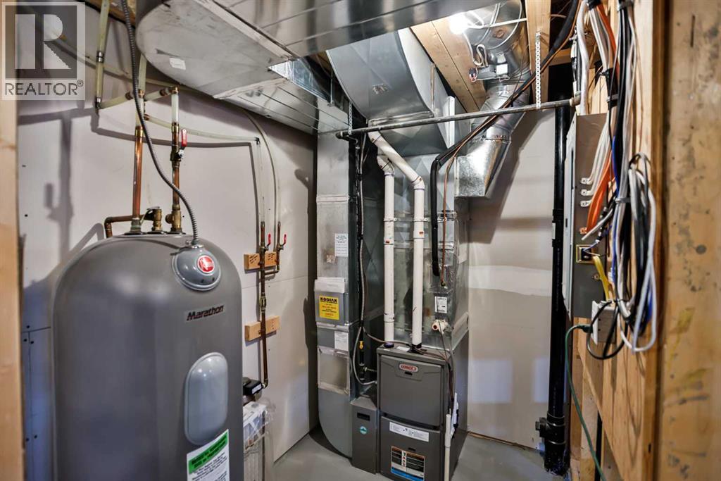 2, 77 Aquitania Circle W, Lethbridge, Alberta  T1J 5M5 - Photo 26 - A2258936