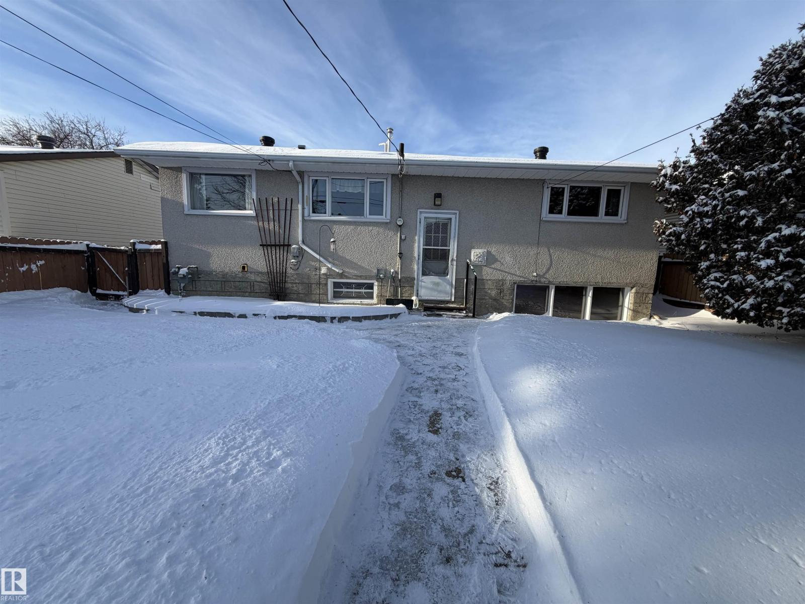 13415 111 St Nw, Edmonton, Alberta  T5E 4Z7 - Photo 2 - E4468393