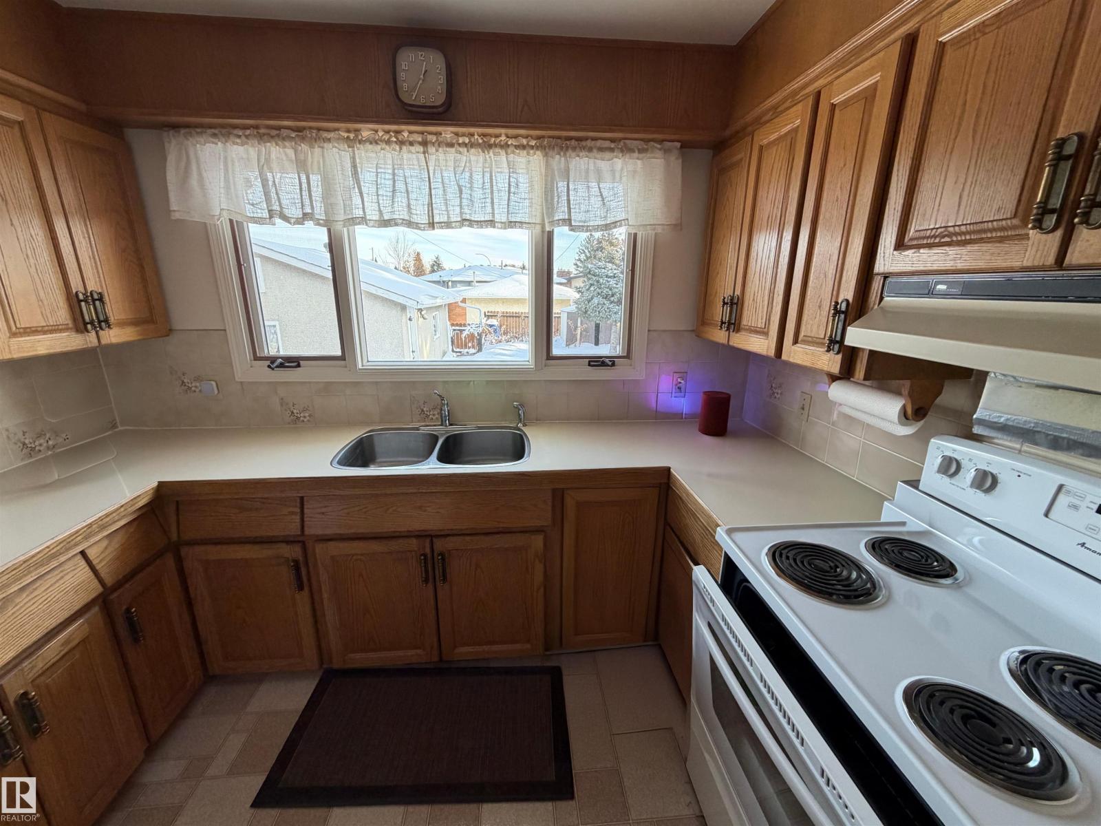 13415 111 St Nw, Edmonton, Alberta  T5E 4Z7 - Photo 5 - E4468393