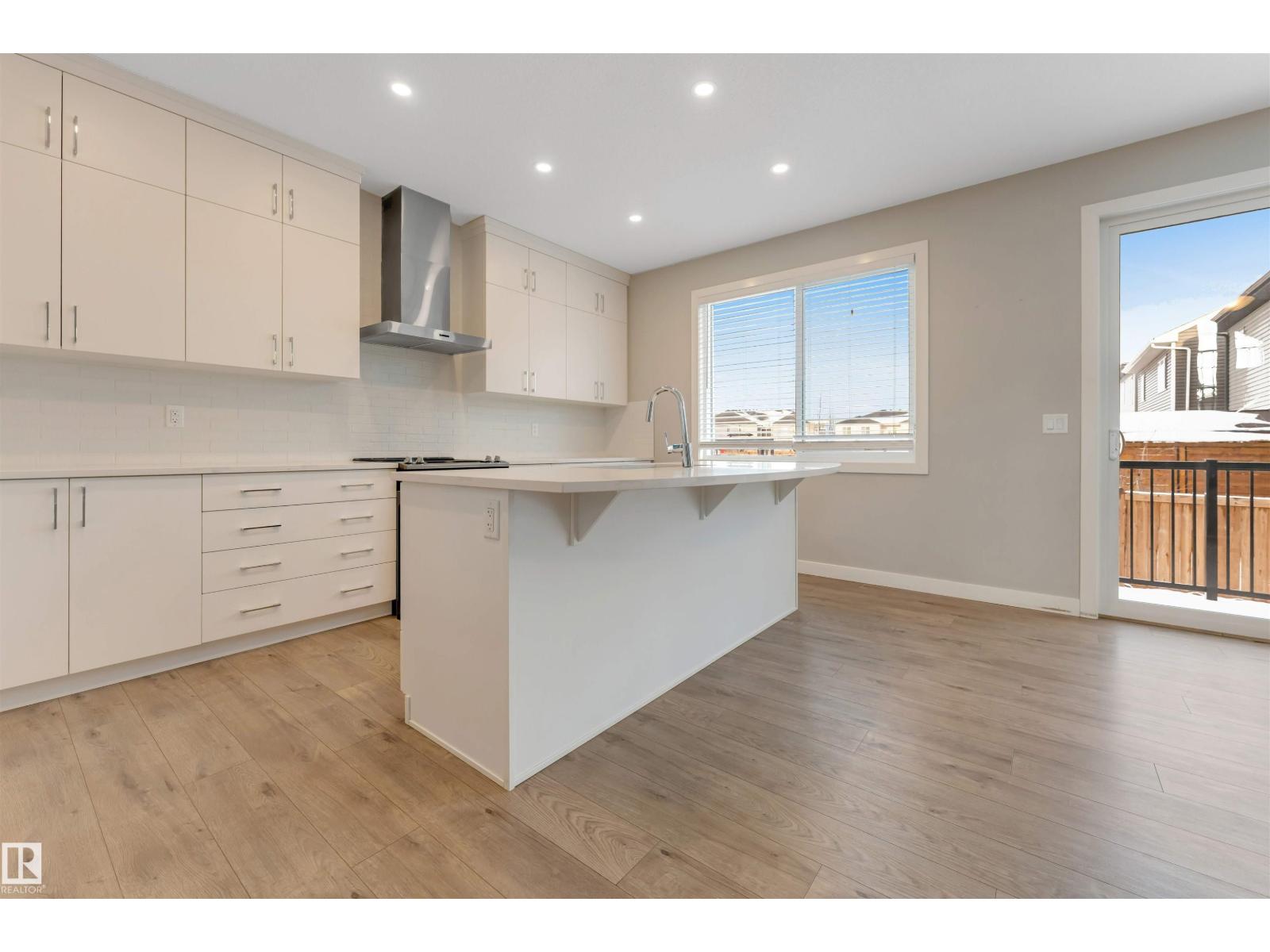 20508 20 Av Nw Nw, Edmonton, Alberta  T6M 1M7 - Photo 10 - E4468335