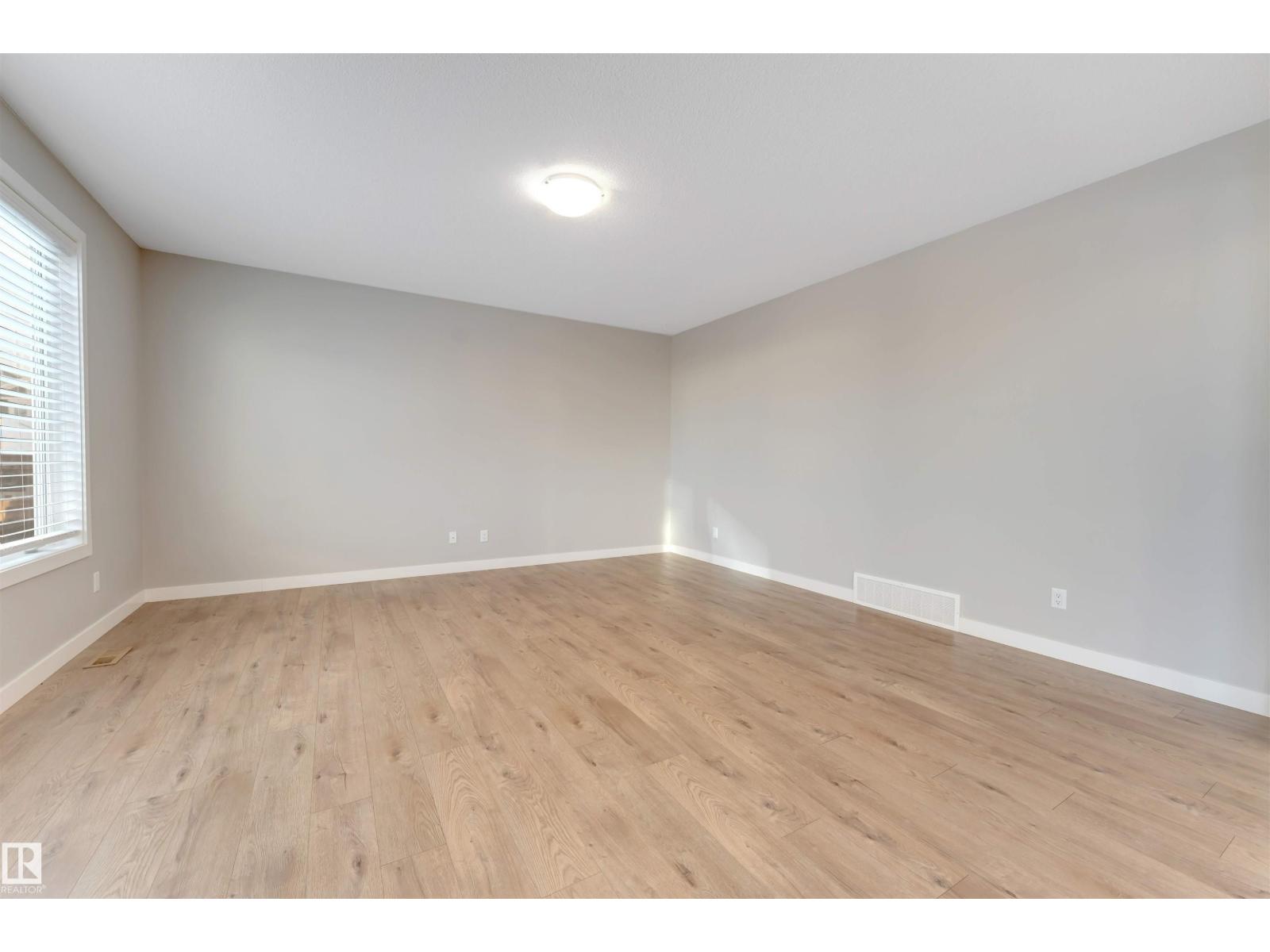 20508 20 Av Nw Nw, Edmonton, Alberta  T6M 1M7 - Photo 16 - E4468335