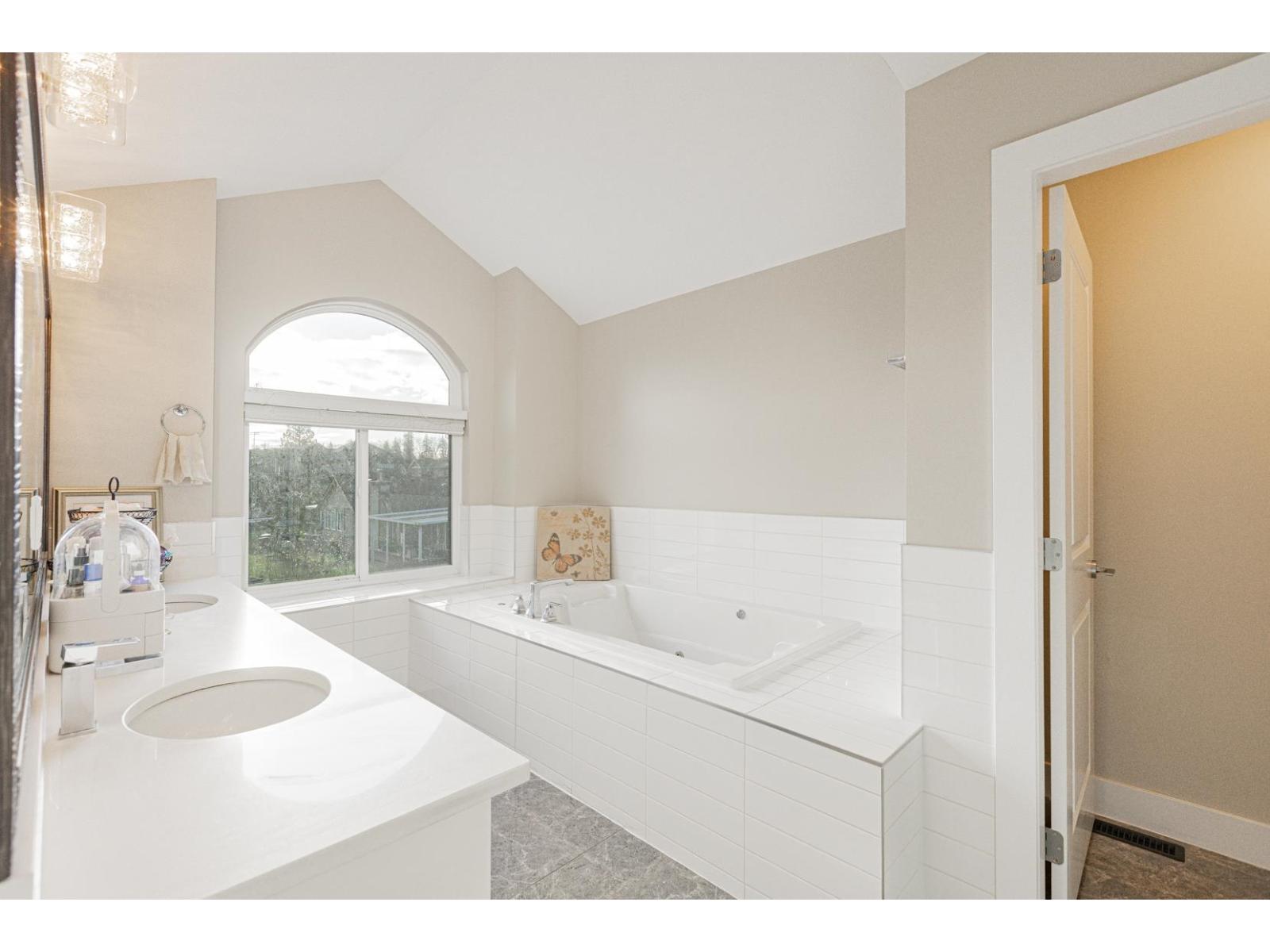 20653 85 Avenue, Langley, British Columbia  V2Y 0R9 - Photo 23 - R3074415