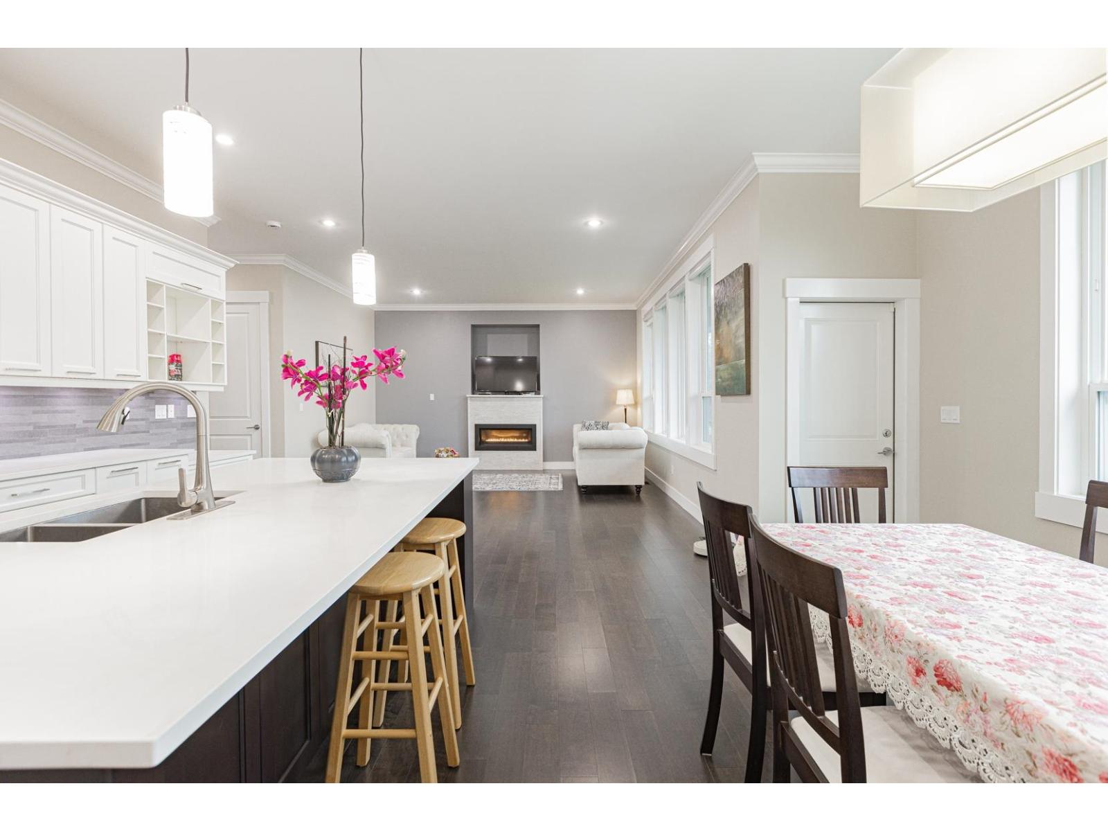 20653 85 Avenue, Langley, British Columbia  V2Y 0R9 - Photo 8 - R3074415