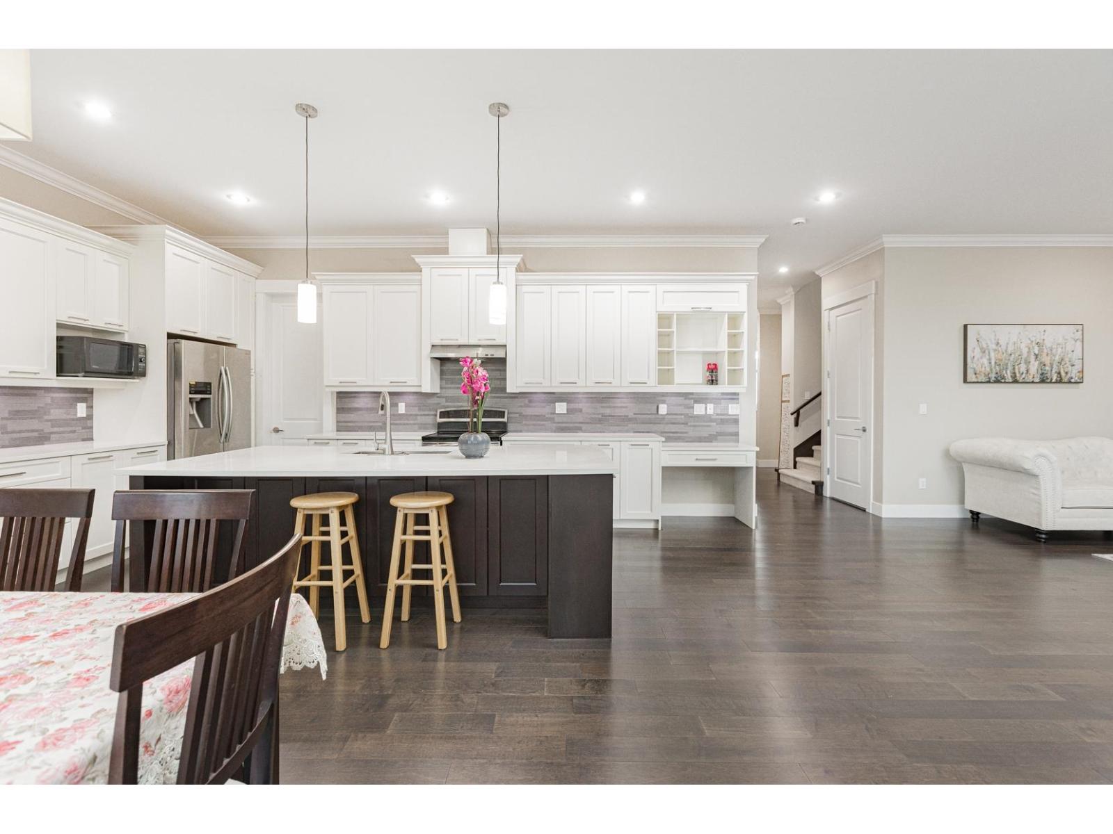 20653 85 Avenue, Langley, British Columbia  V2Y 0R9 - Photo 6 - R3074415