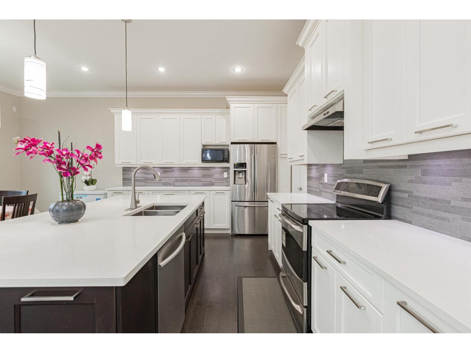 20653 85 Avenue, Langley, British Columbia  V2Y 0R9 - Photo 7 - R3074415