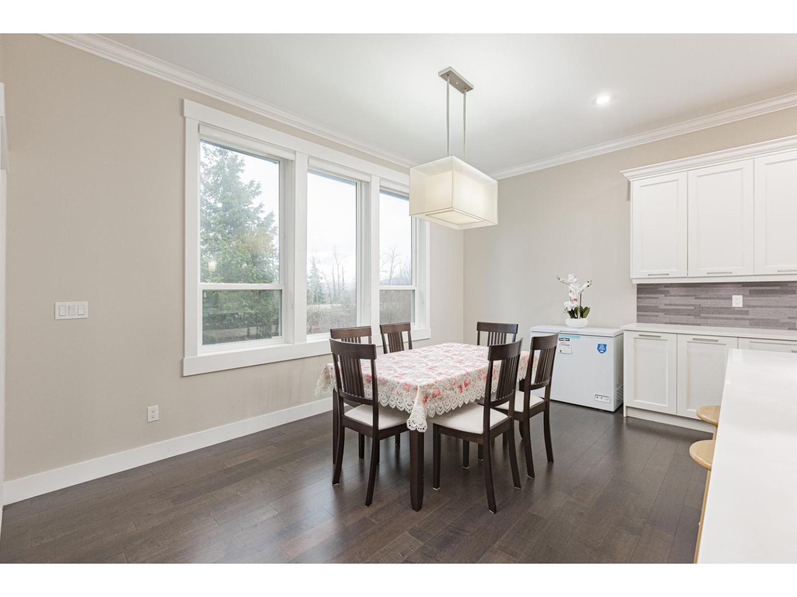 20653 85 Avenue, Langley, British Columbia  V2Y 0R9 - Photo 5 - R3074415